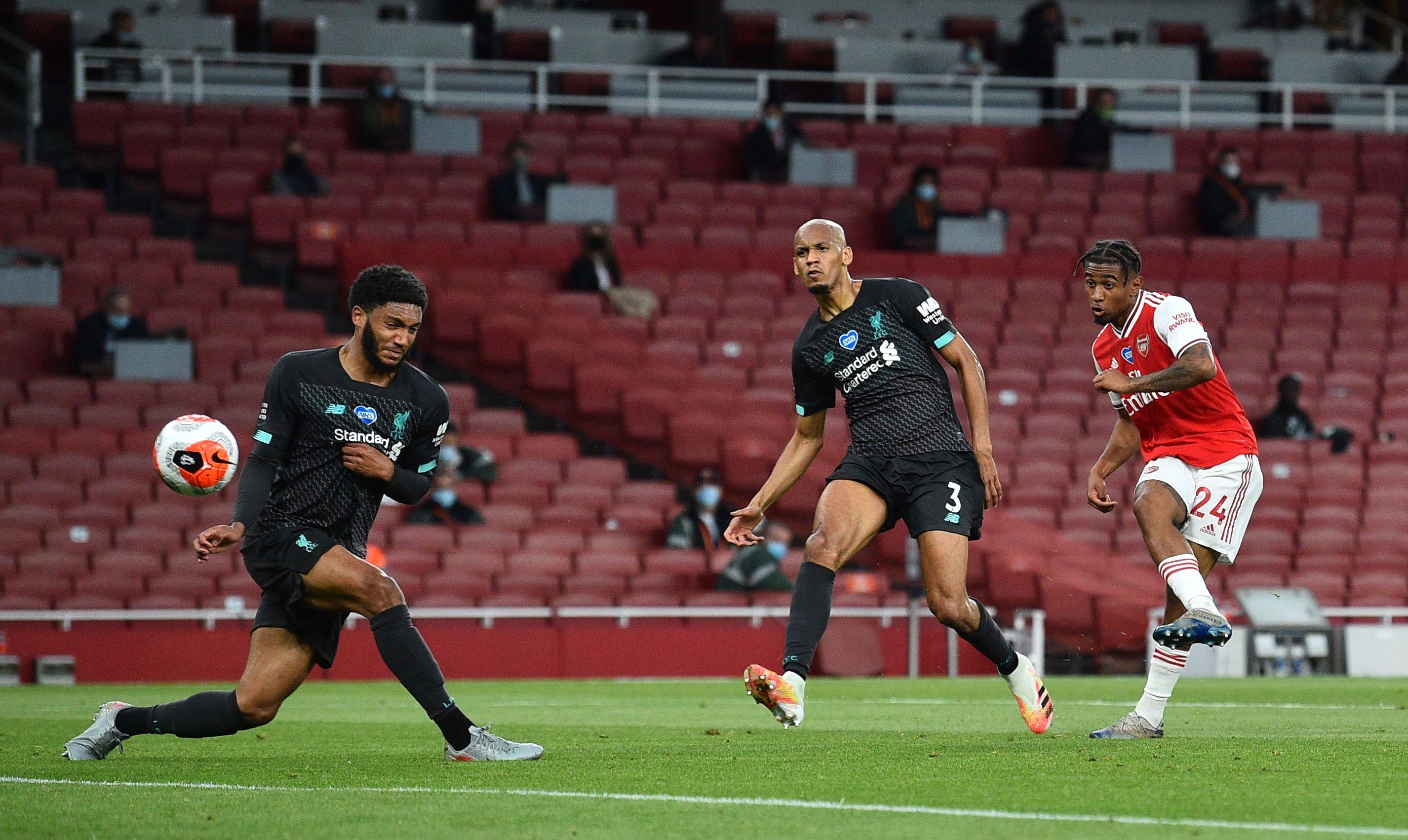 进攻方面的 进攻方面的